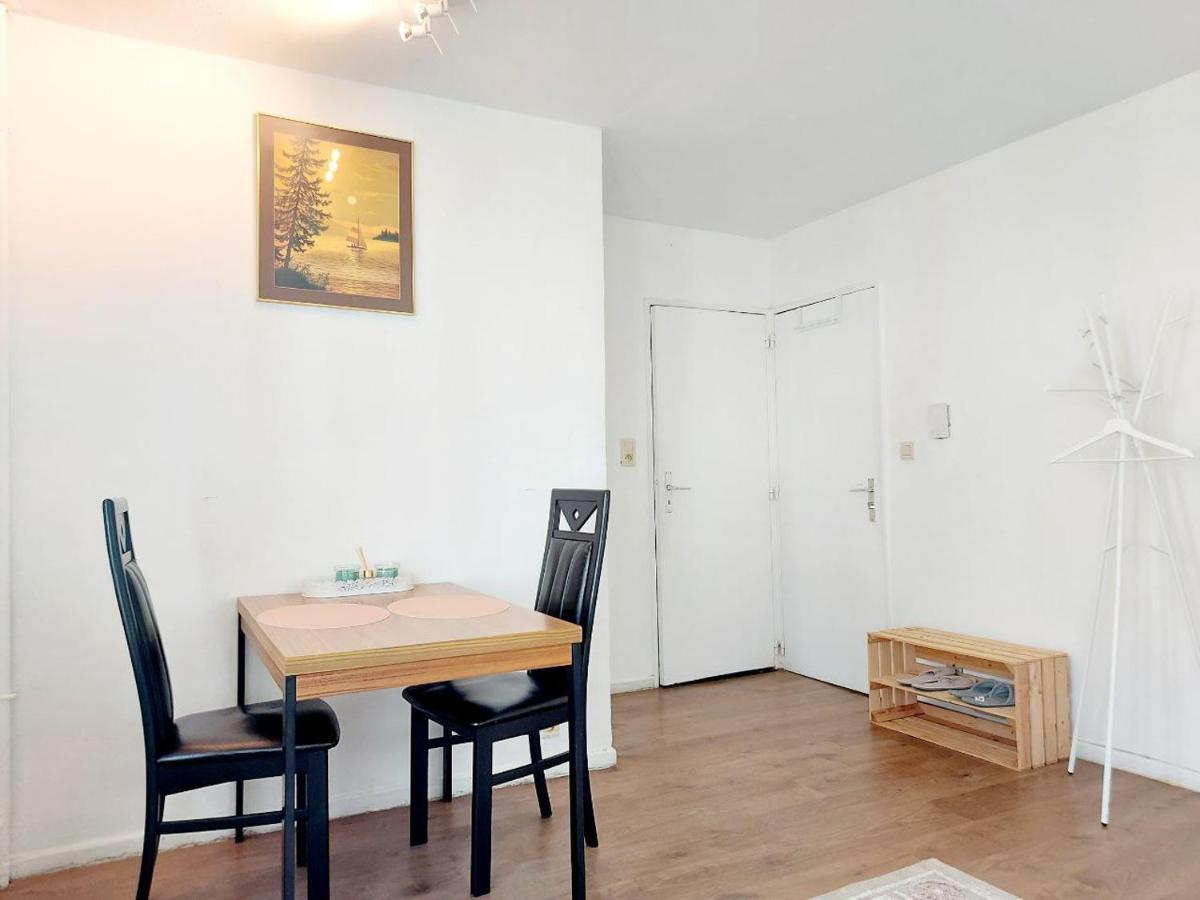 Прекрасная Студия В Г. Антверпен Antuérpia Exterior foto